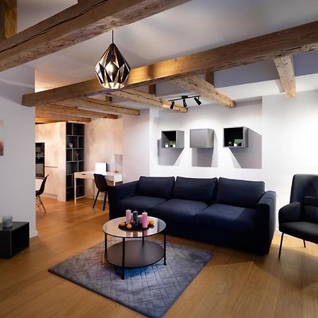 Merkela Loft Apartment Beside Vermanes Park Riga Kültér fotó